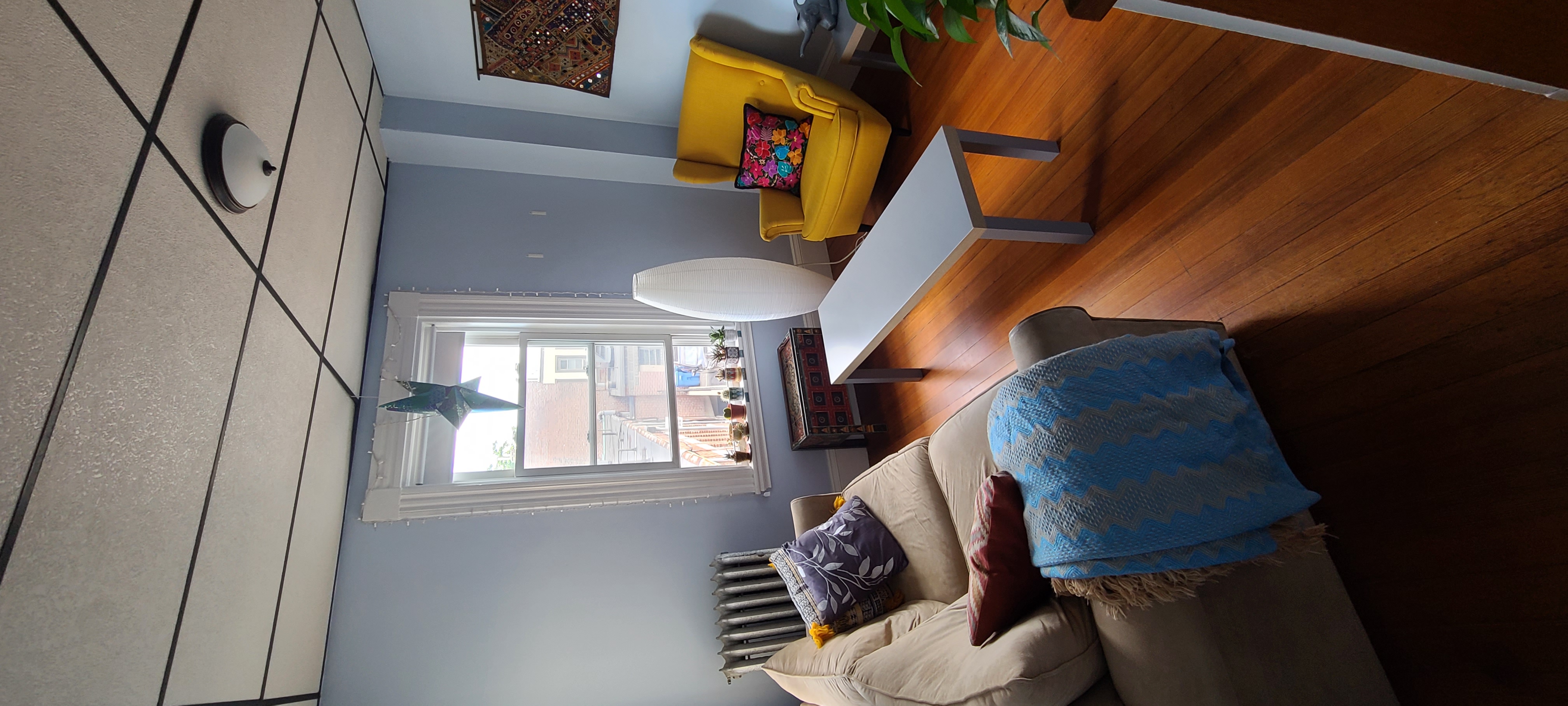 3.5 bed, 1.5 bath apartment for rent at 14 Cypress St Unit 2, Back Bay — photo 5 of 24