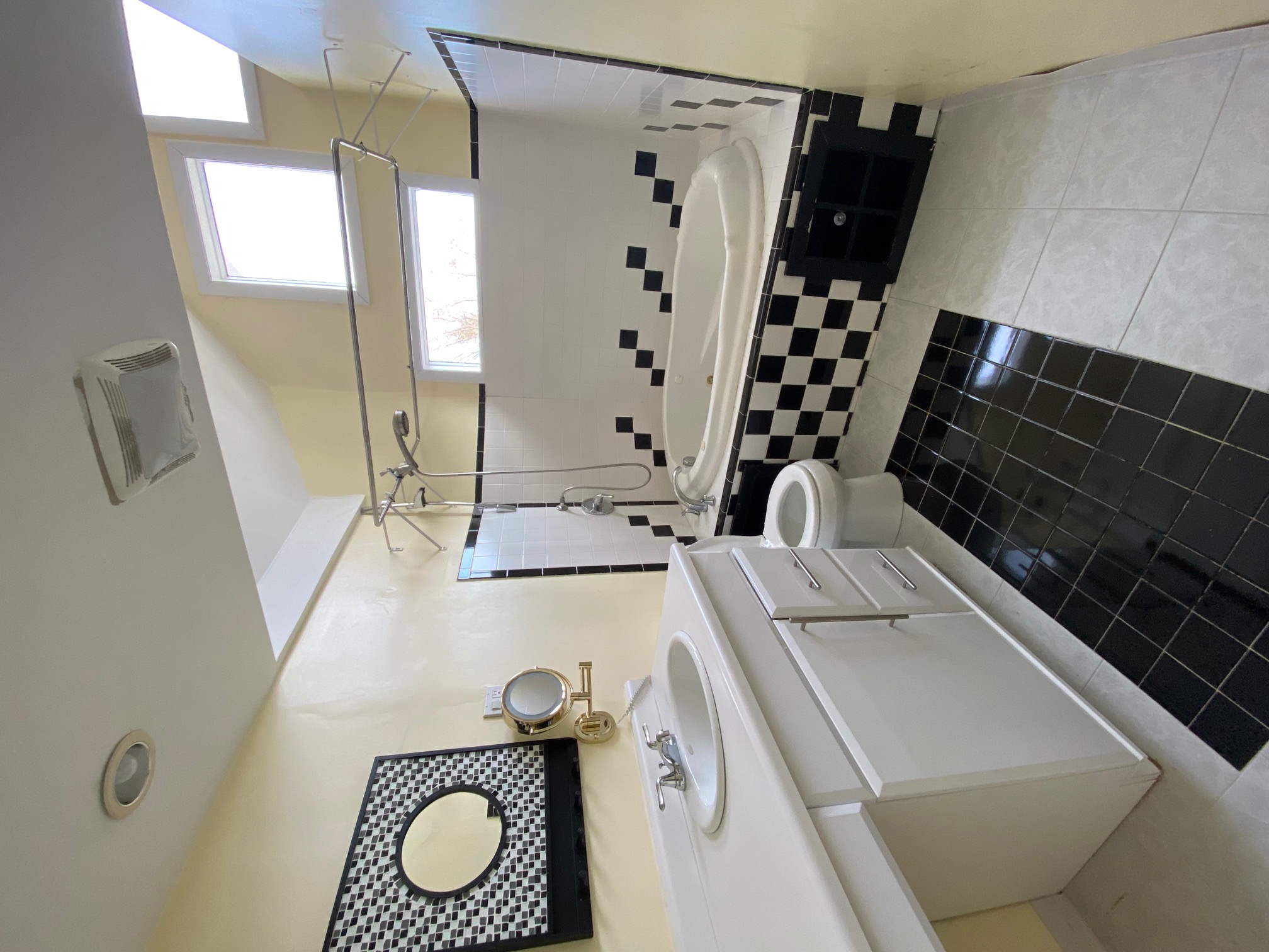 3 bed, 2 bath apartment for rent at 38 Dane St Unit 0, Prospect Hill — photo 21 of 31