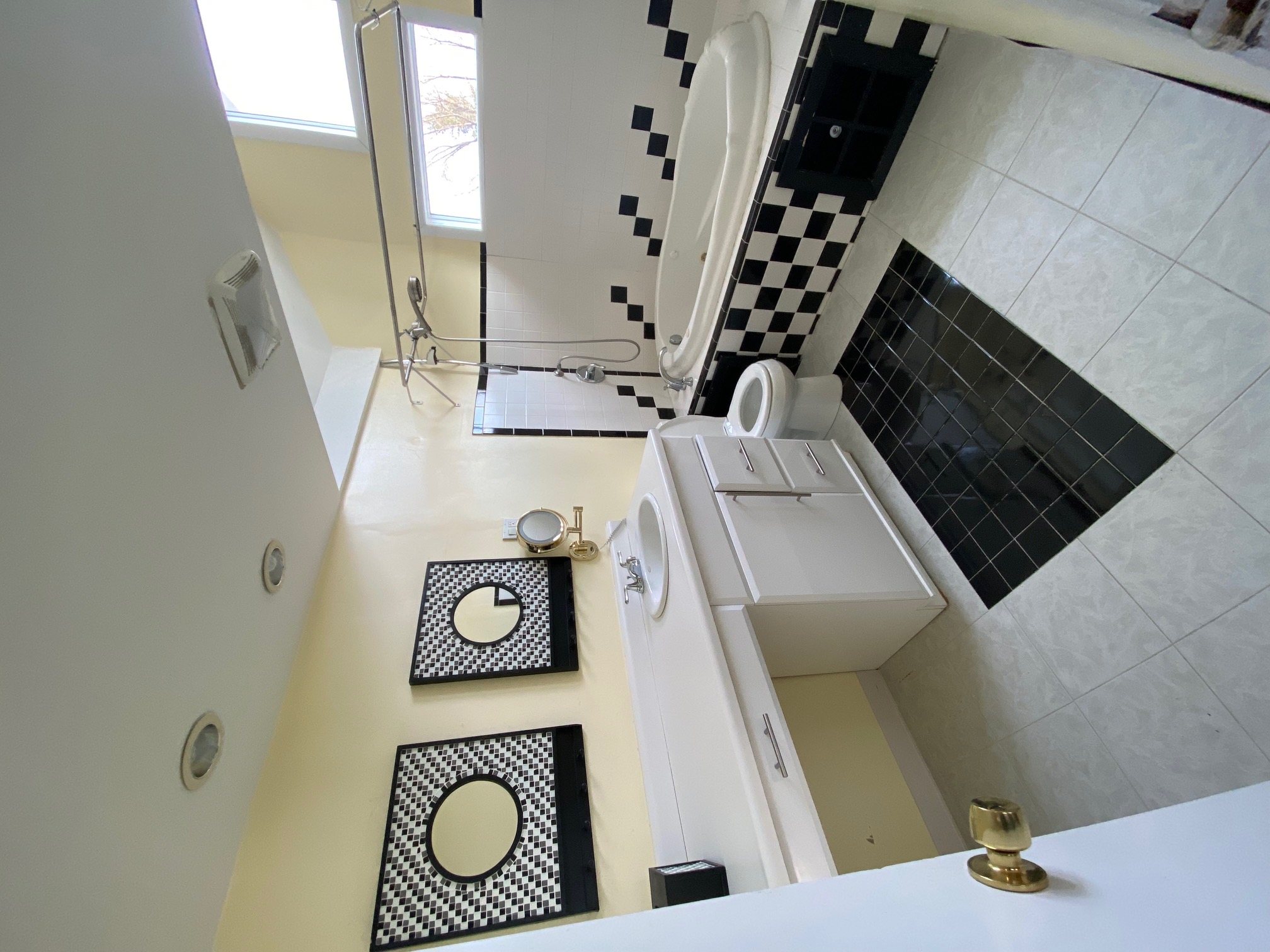 3 bed, 2 bath apartment for rent at 38 Dane St Unit 0, Prospect Hill — photo 28 of 31