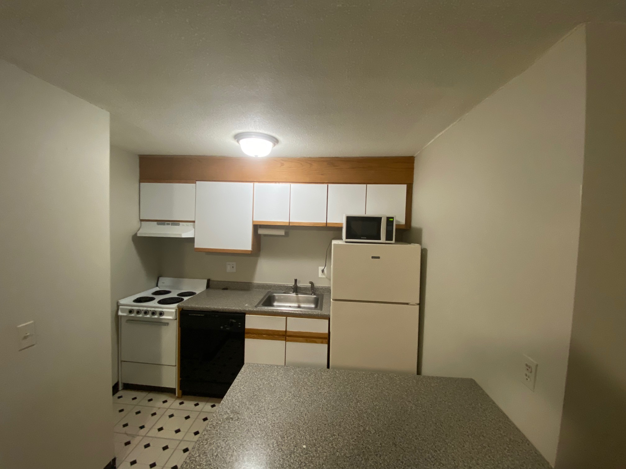 375 Harvard St, Mid Cambridge