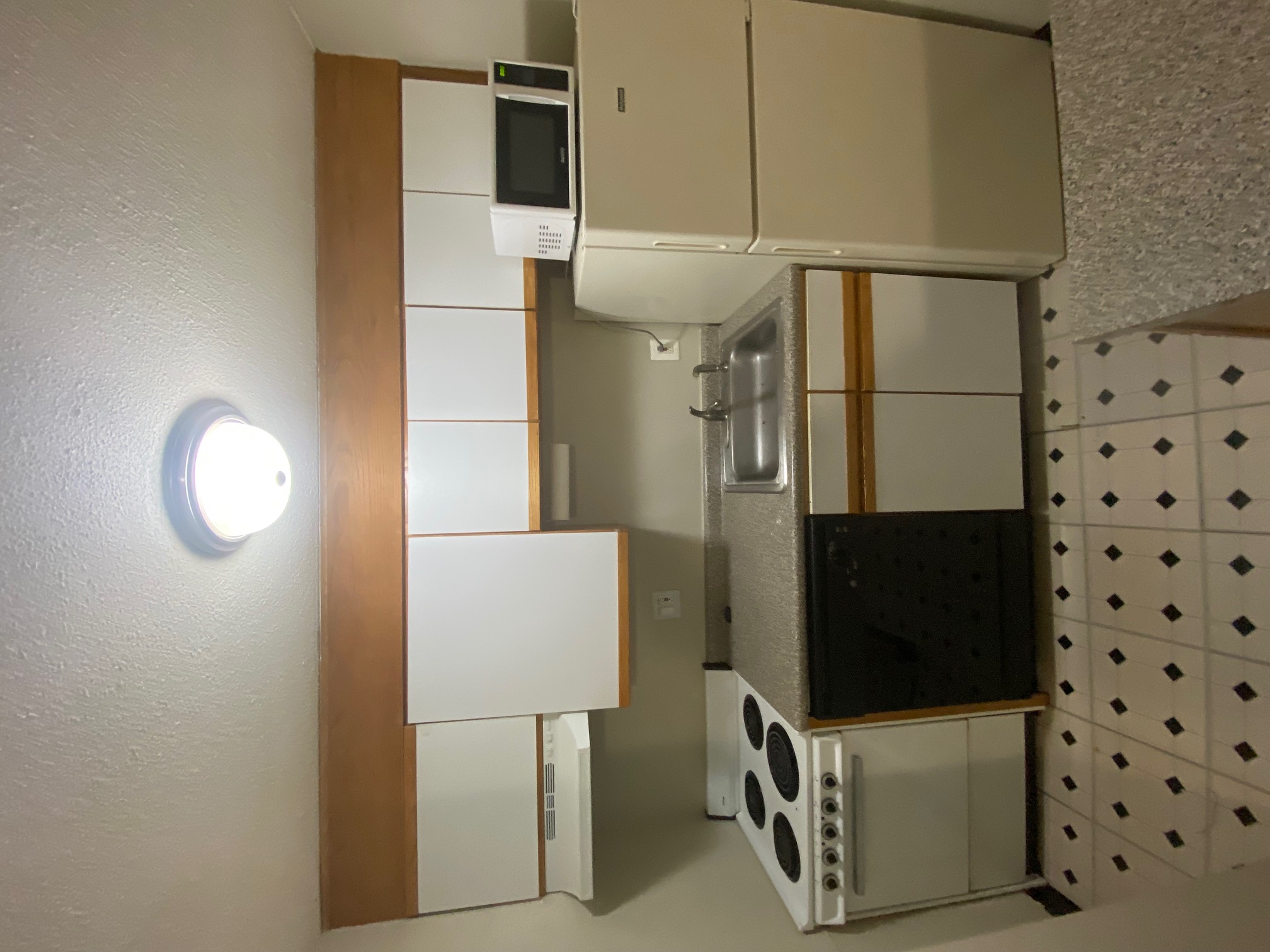 375 Harvard St, Mid Cambridge