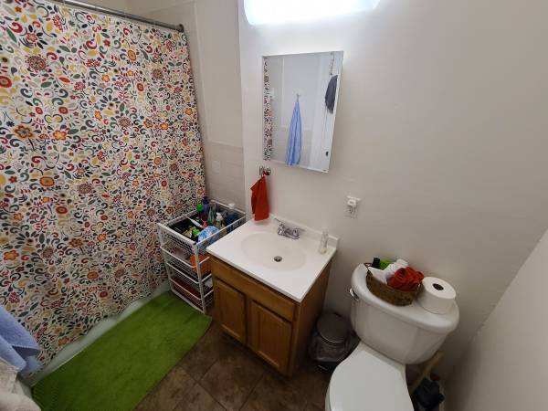 1039 Massachusetts Ave, Harvard Square