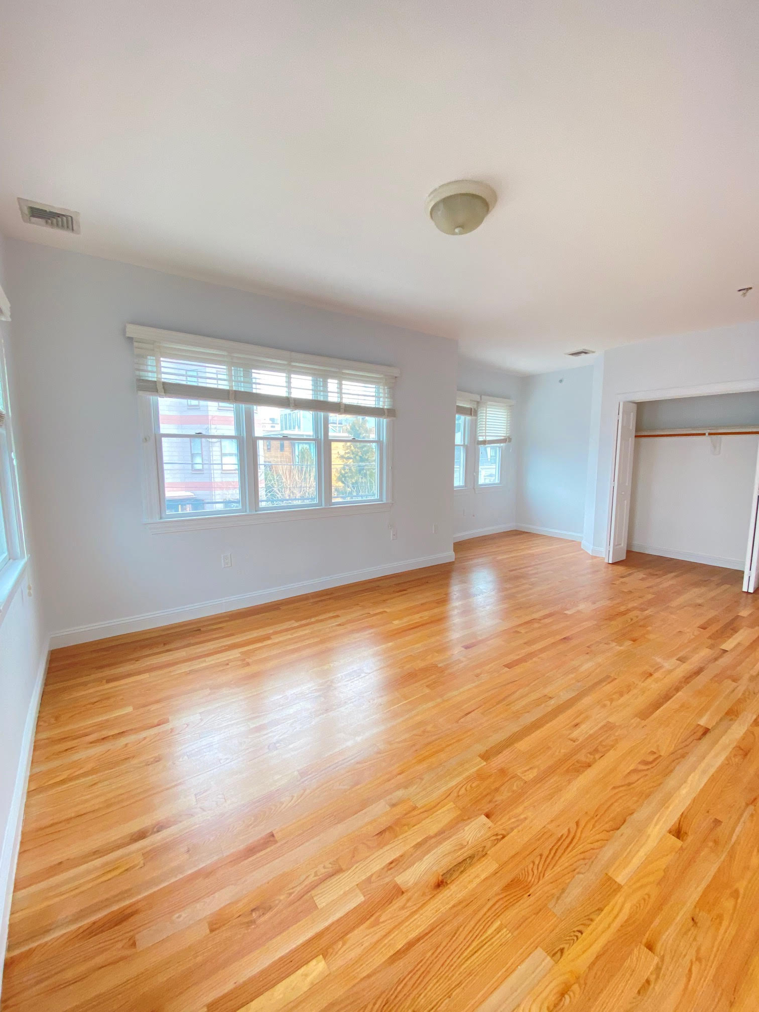 41 Jay St, Riverside