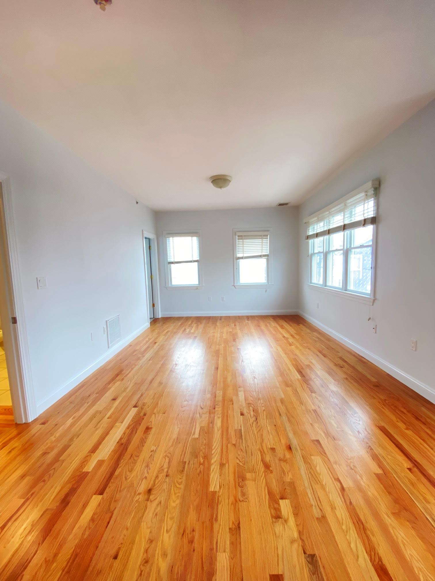 41 Jay St, Riverside