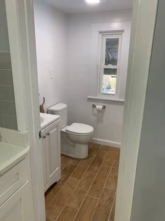 2 bed, 1.5 bath apartment for rent at 21 5th St Unit 1, Medford — photo 5 of 8