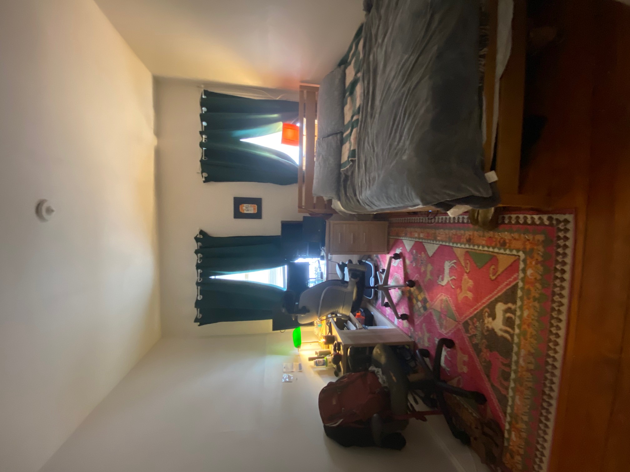 82 Bristol Rd, Medford