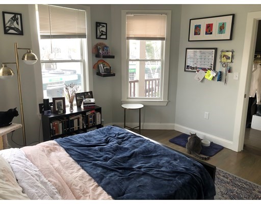 272 Beacon St, Ward Two