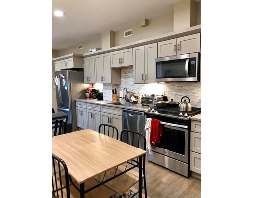 272 Beacon St, Ward Two