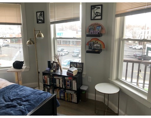 272 Beacon St, Ward Two