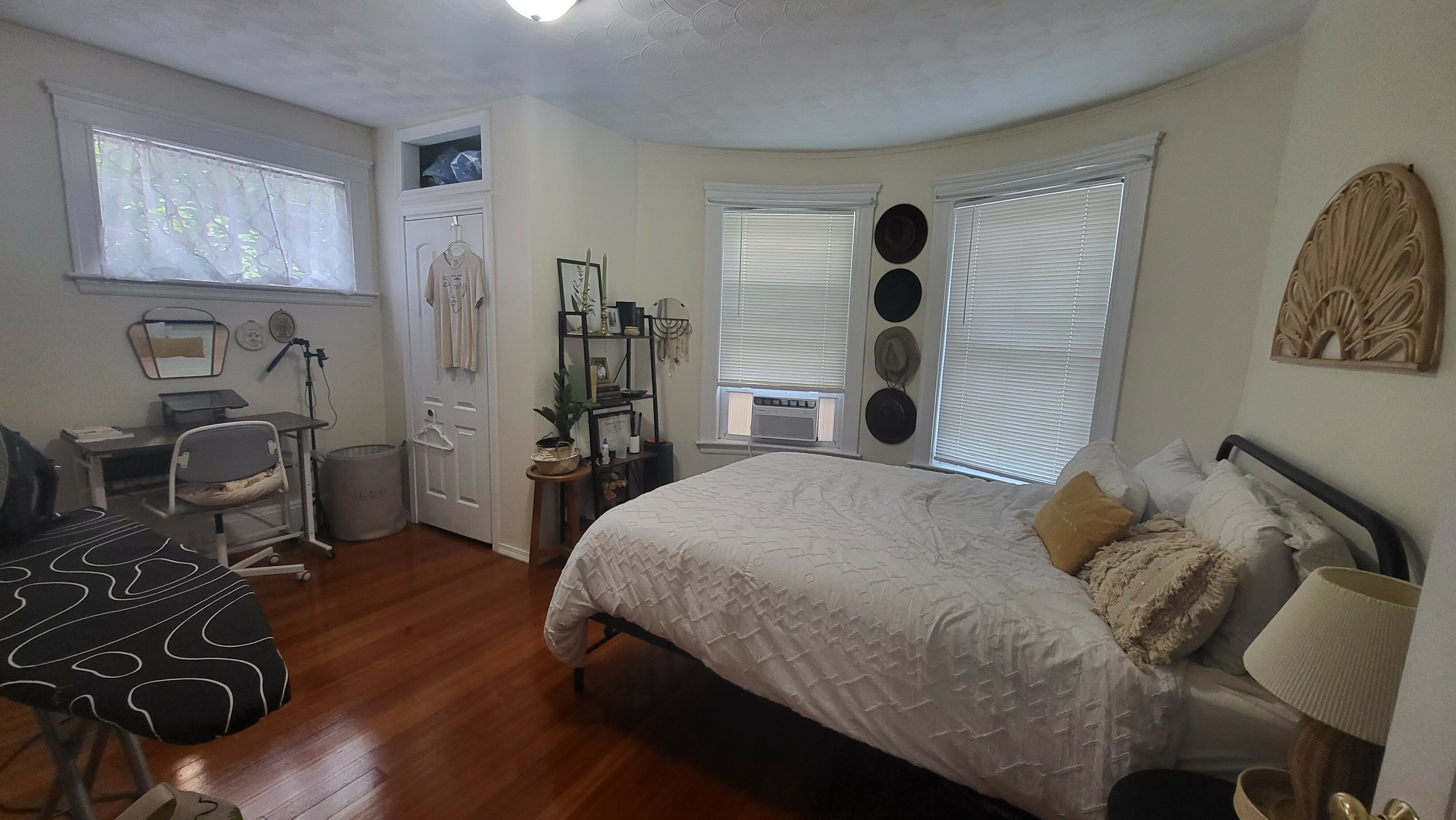 18 Sanborn Ave, Prospect Hill