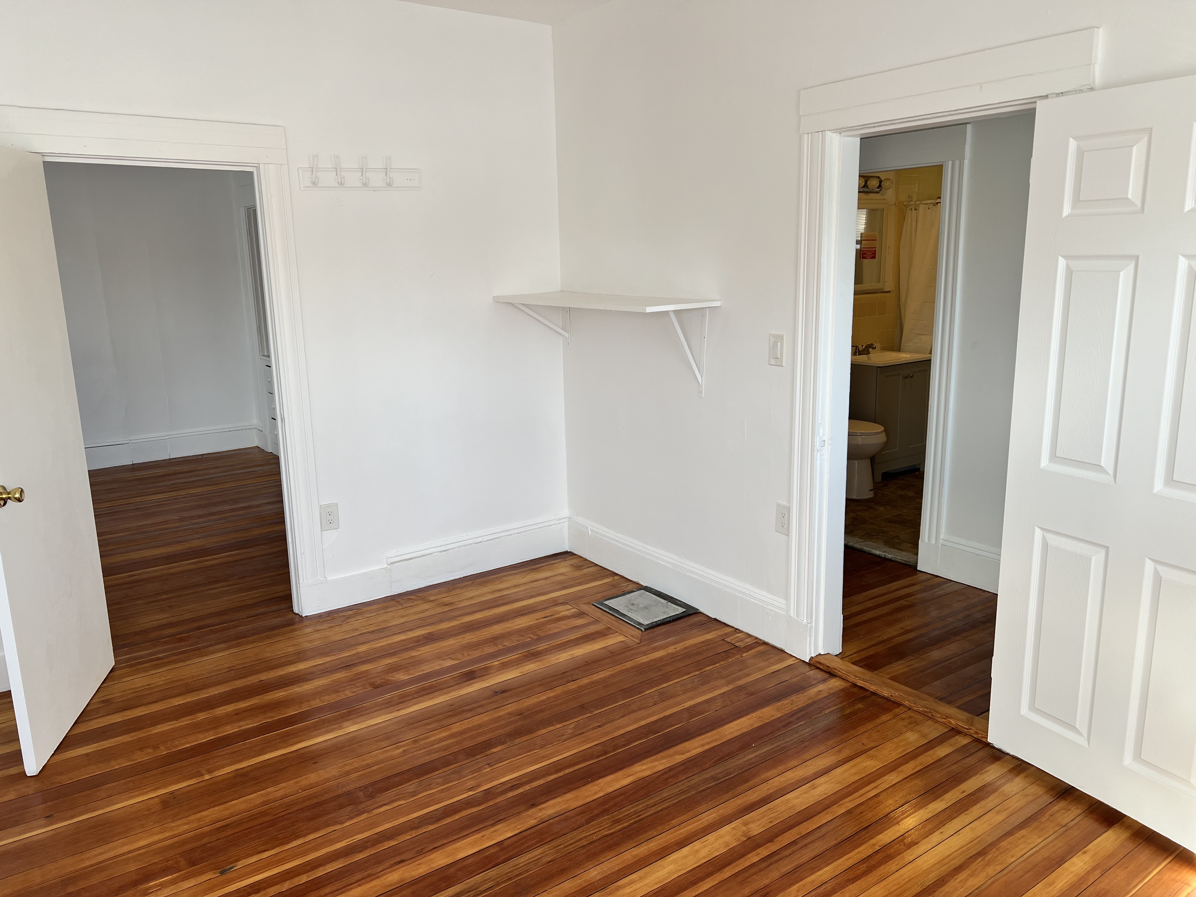 82 Vernal St, Everett