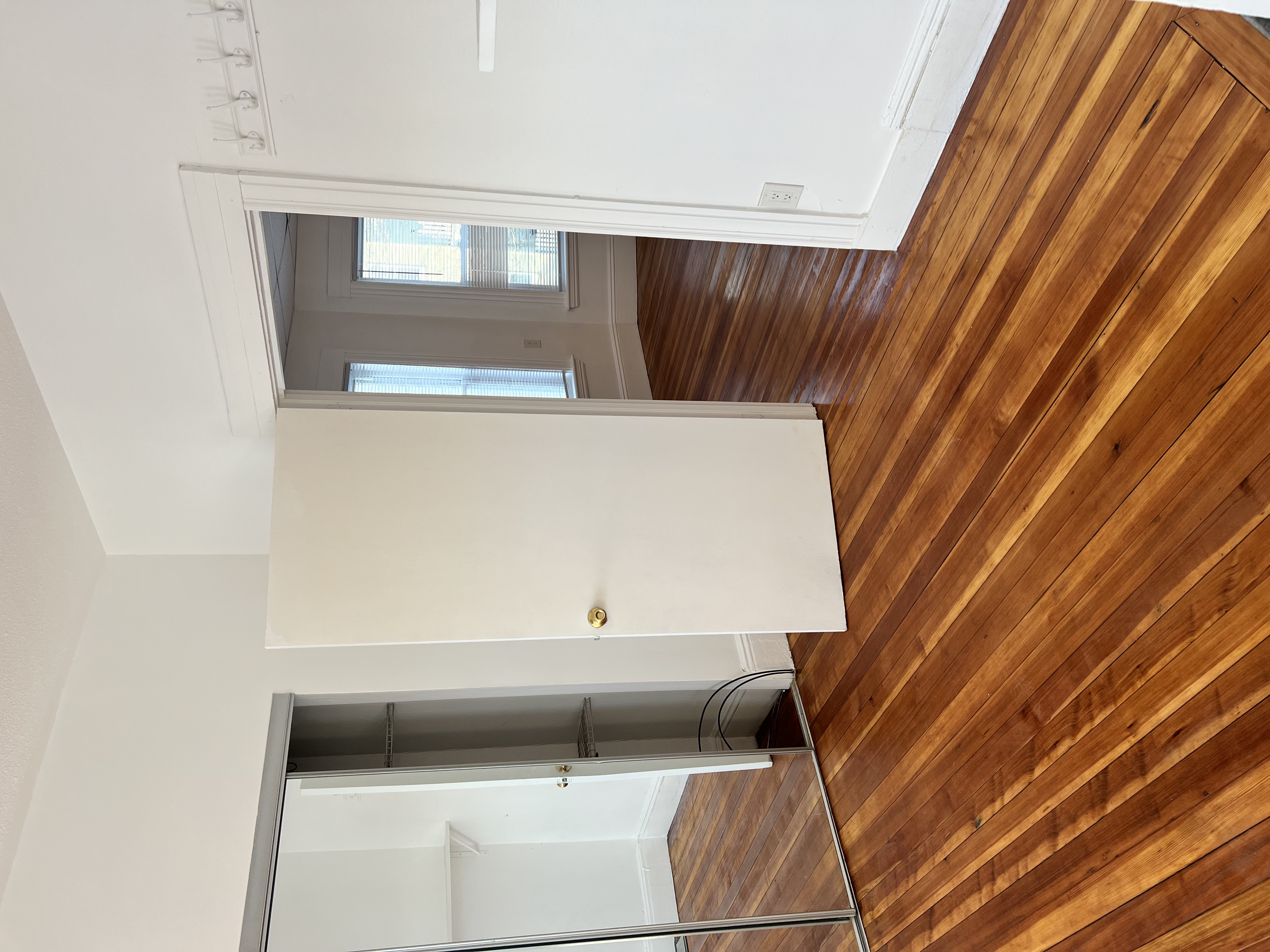 82 Vernal St, Everett