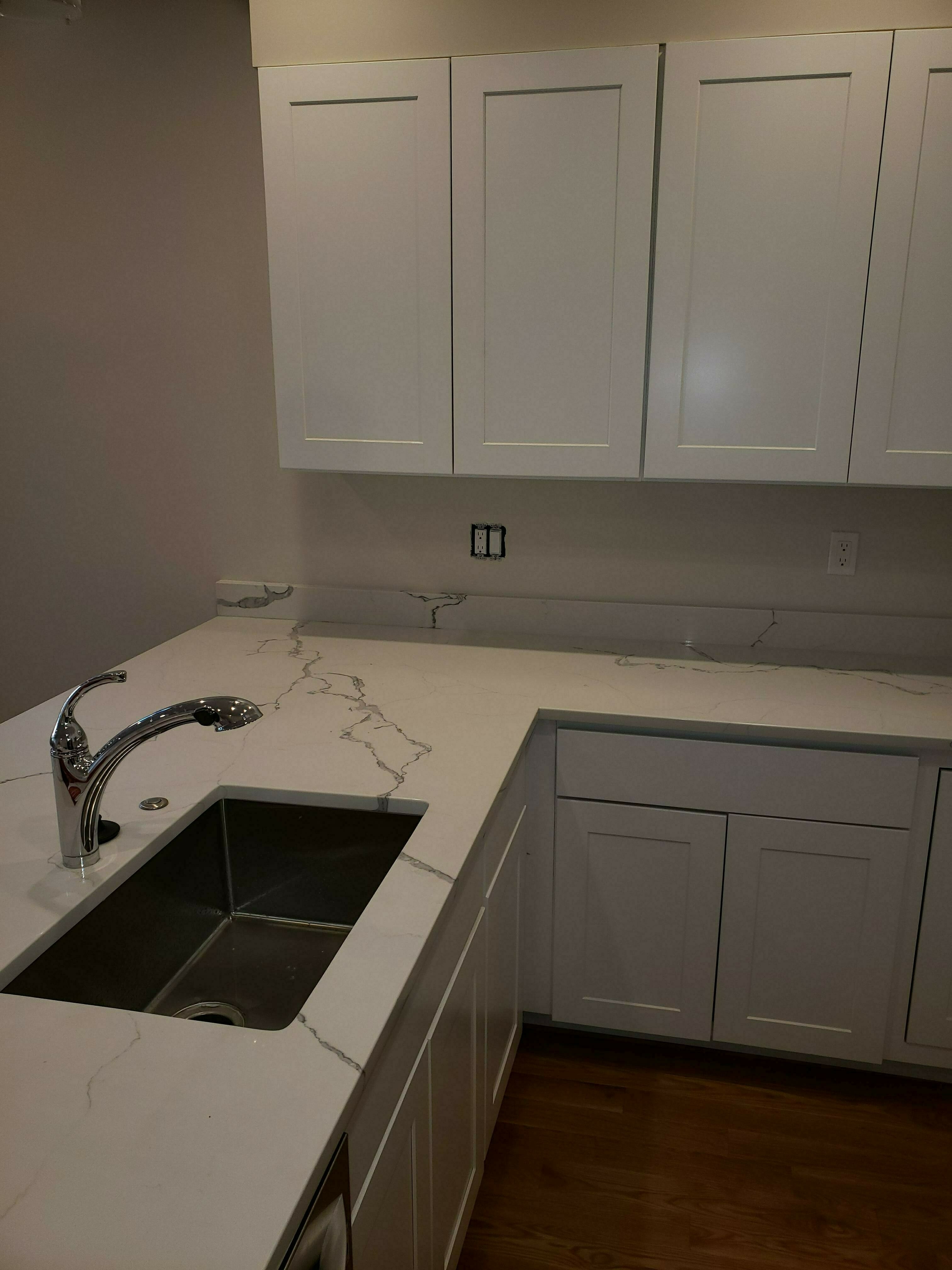 472 Green St, Riverside