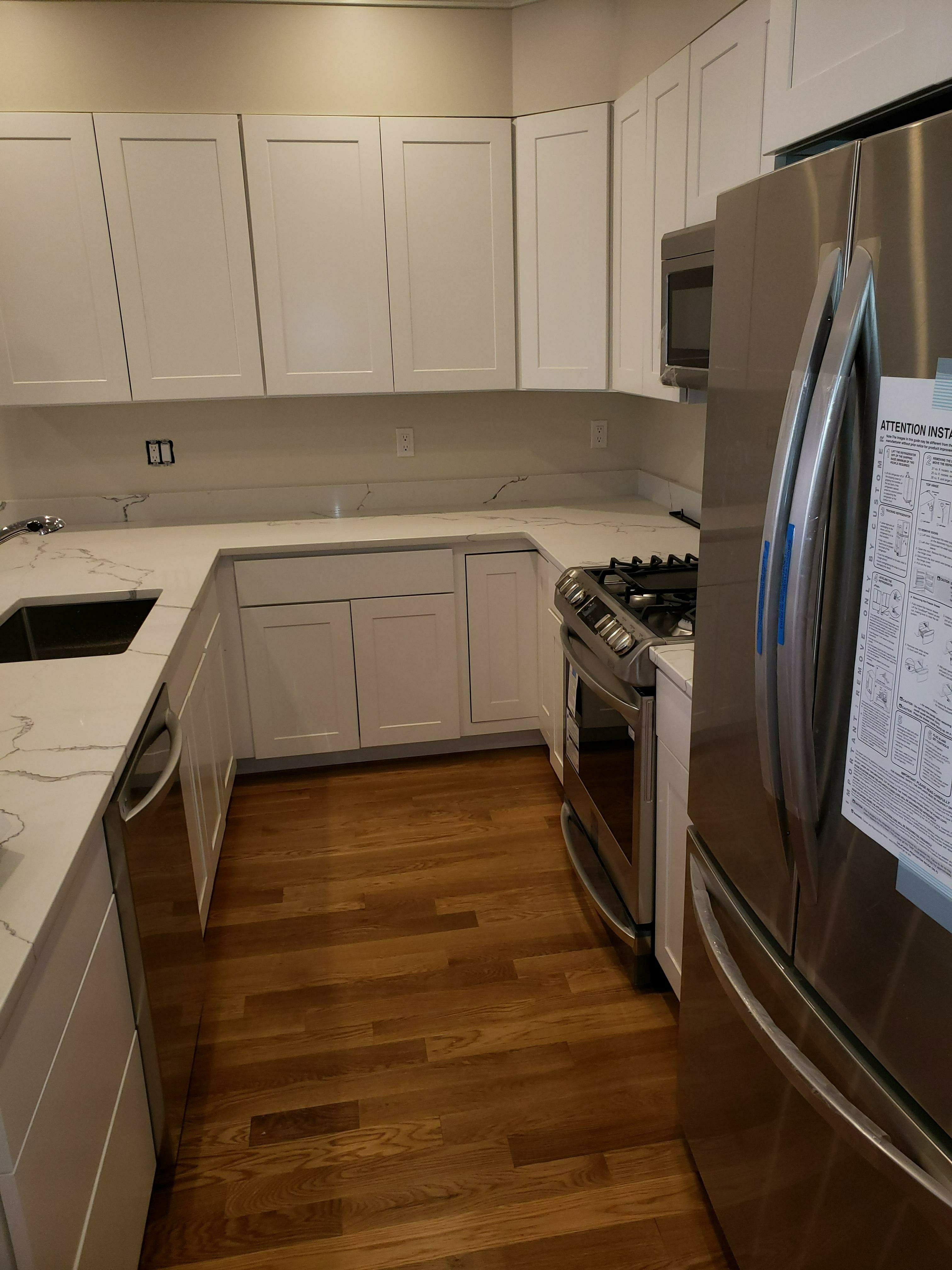 472 Green St, Riverside