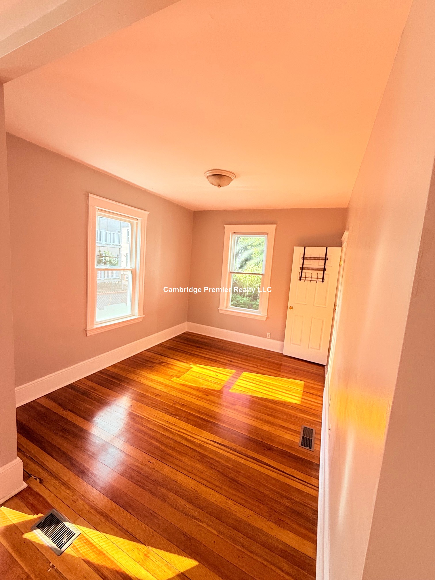 Photo 16 of Waldo Ave. Unit 1F