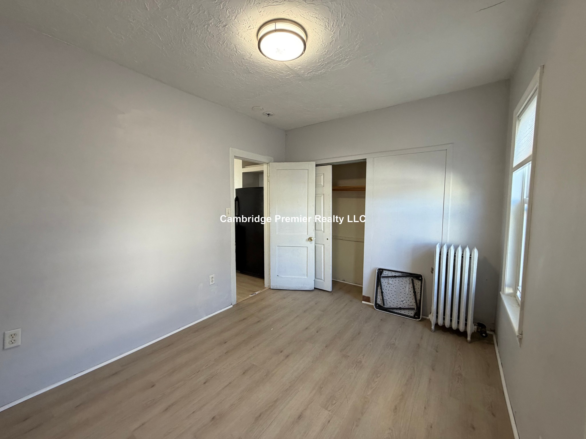 Photo 19 of Everett Ave. Unit 2