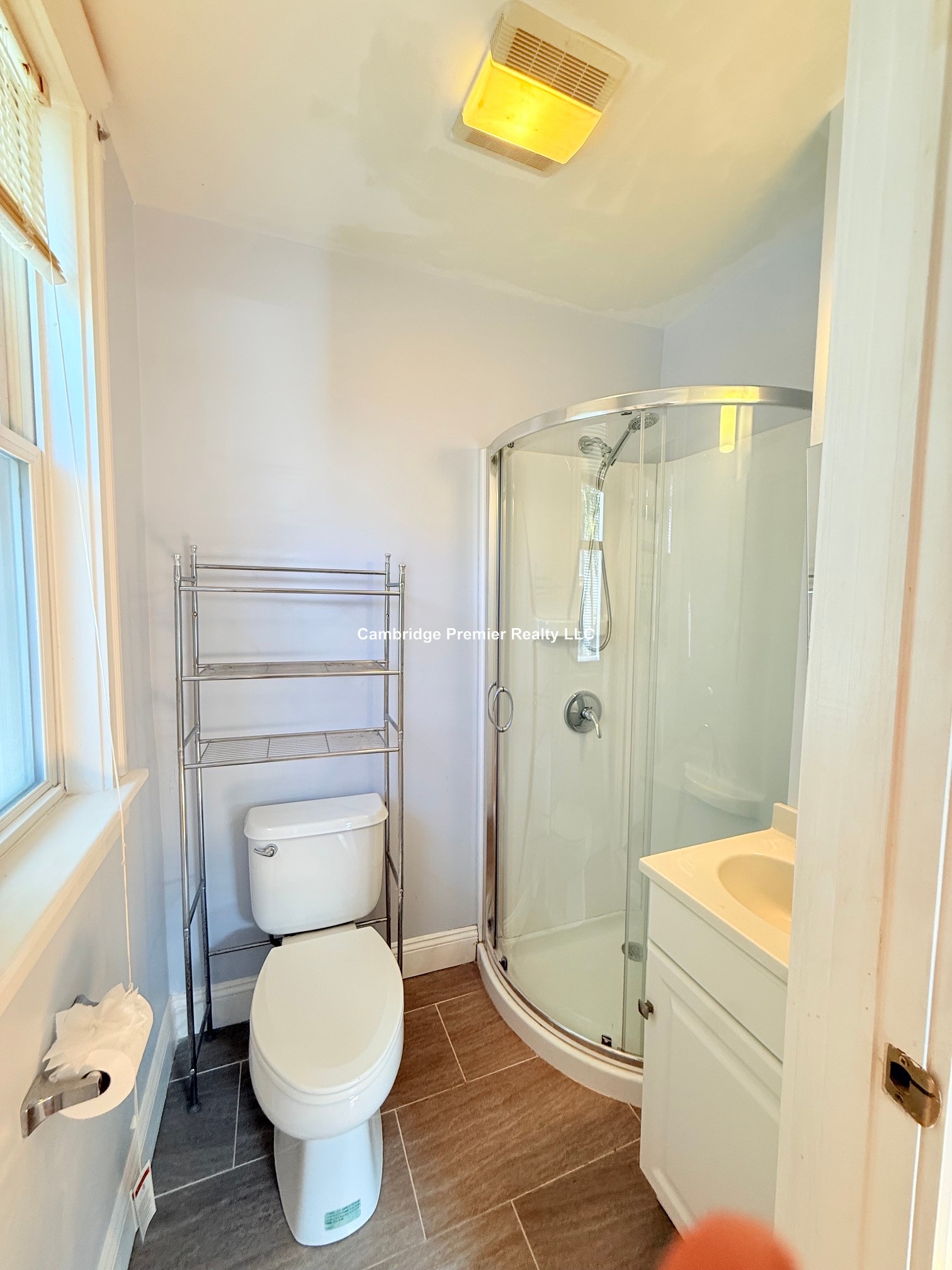 Photo 14 of Waldo Ave. Unit 1F