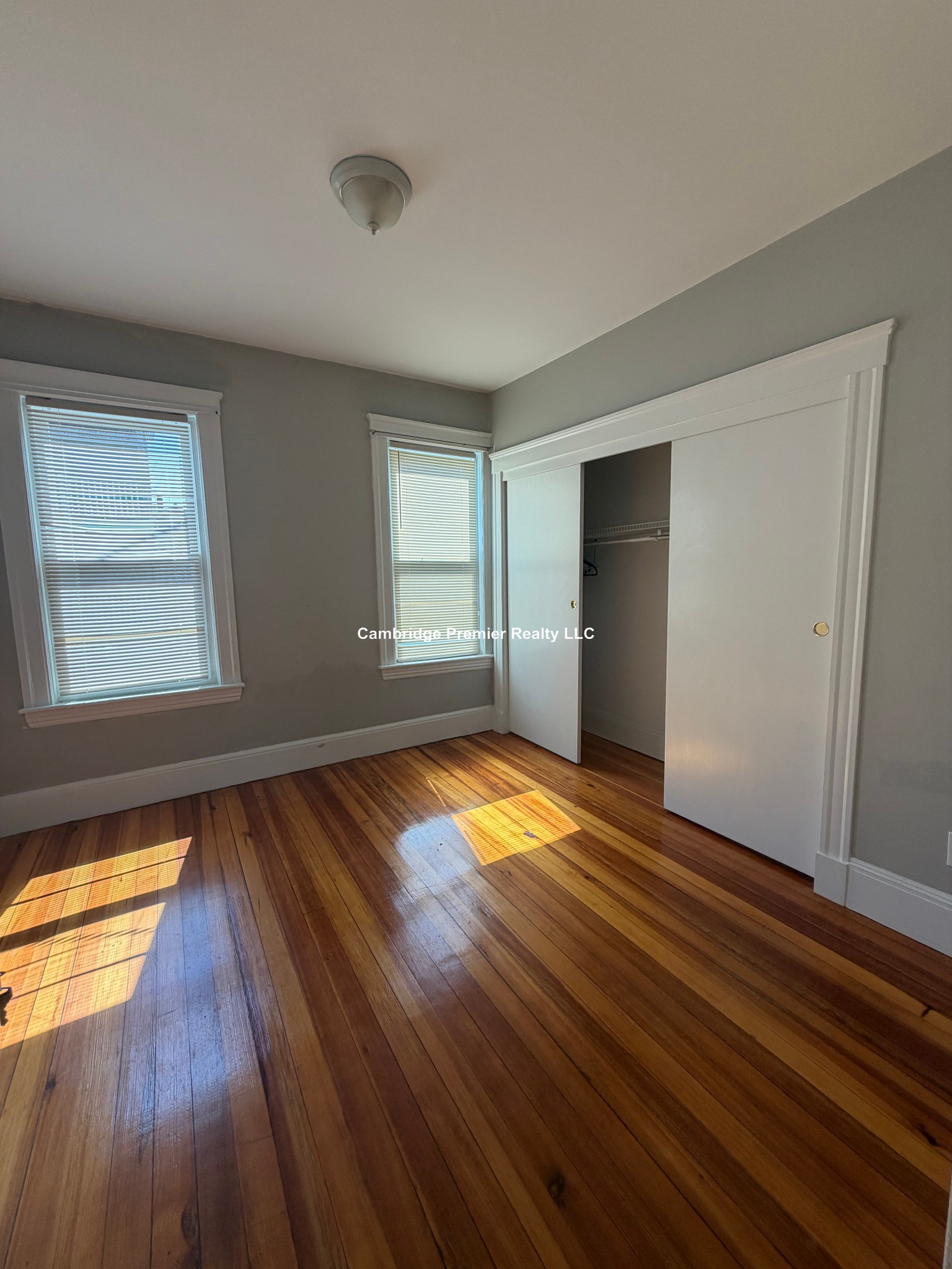 Photos of apartment on Waldo Ave.,Somerville MA 02143