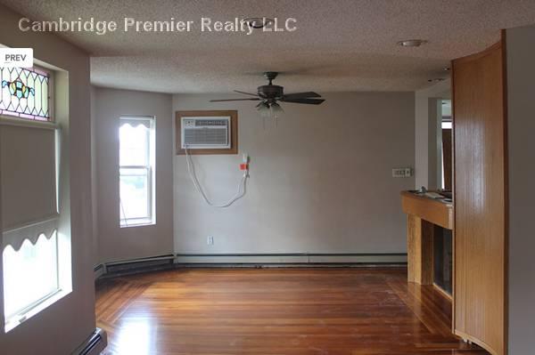 27 Princeton St, Medford