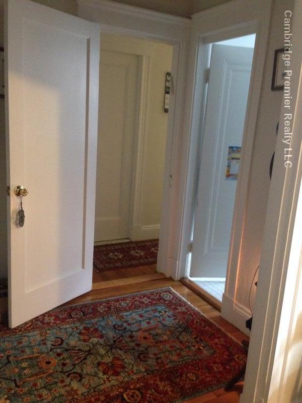 1558 Massachusetts Ave, Neighborhood Nine