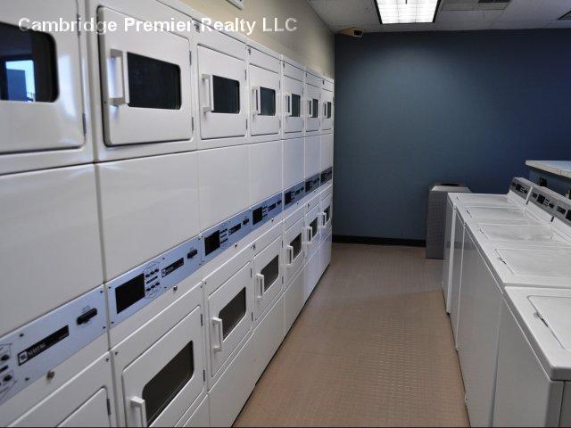 812 Memorial Dr, Central Square