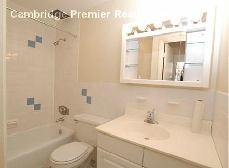 375 Harvard St, Mid Cambridge