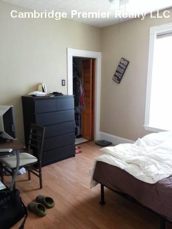 44 Berkeley St, Spring Hill