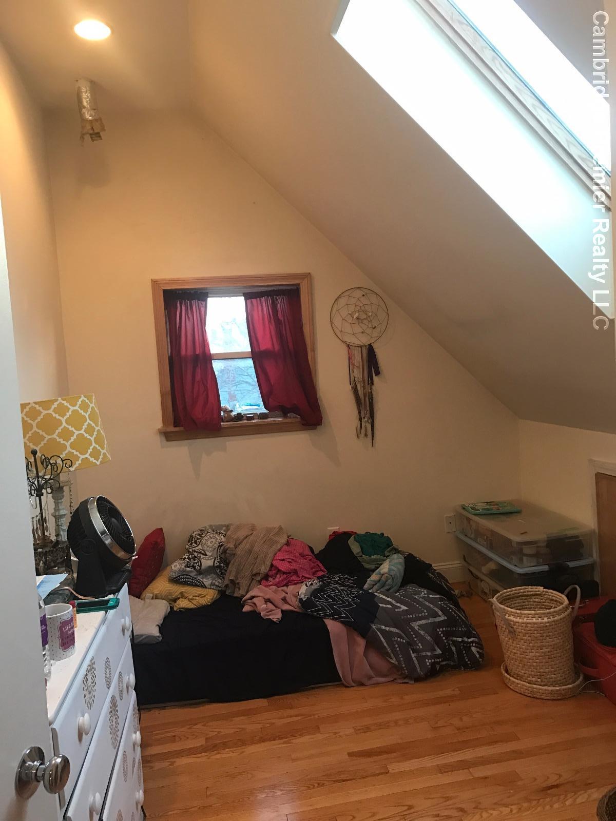 167 Pearl St, East Somerville