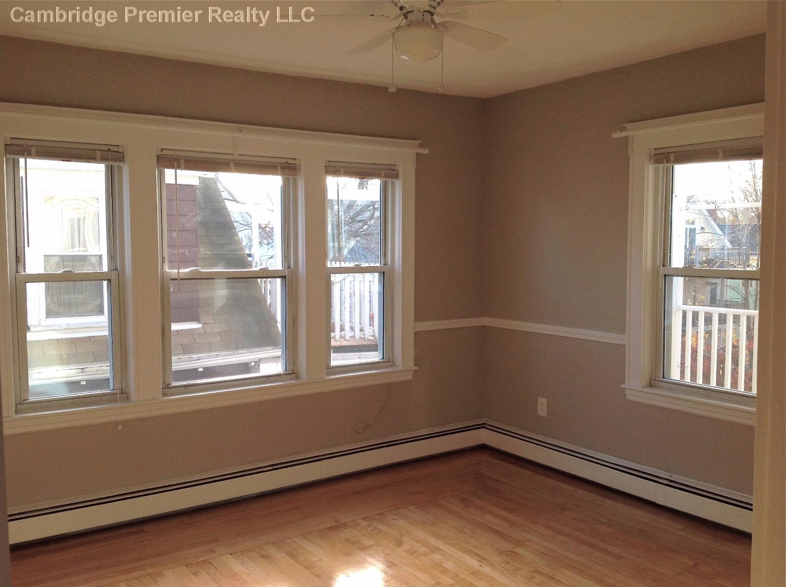 11 Rindgefield St, North Cambridge