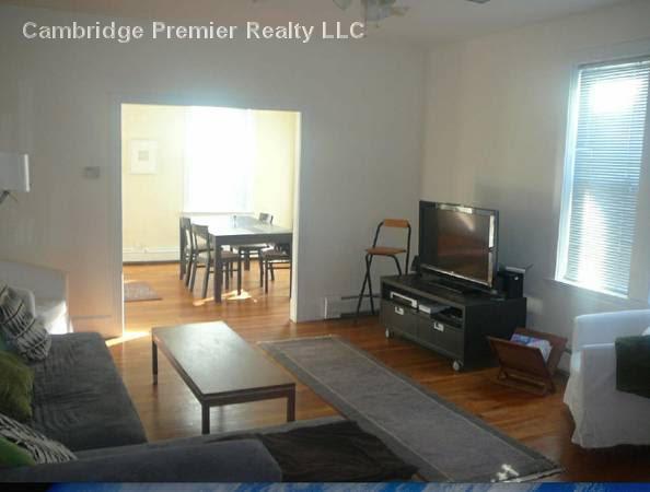 45 Franklin St, East Somerville