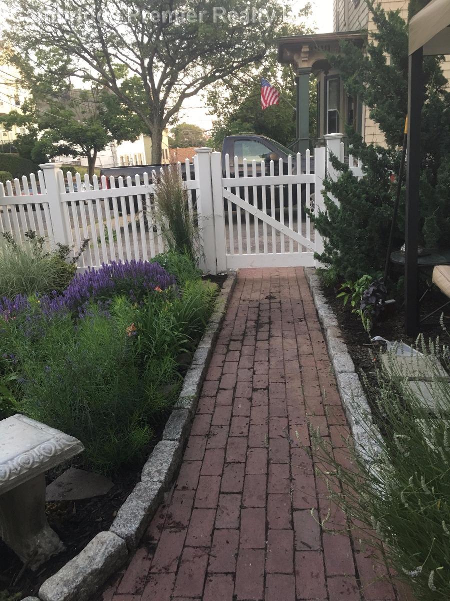 45 Franklin St, East Somerville