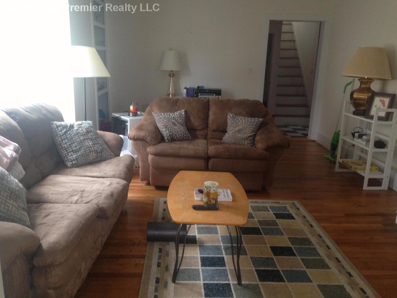 45 Franklin St, East Somerville