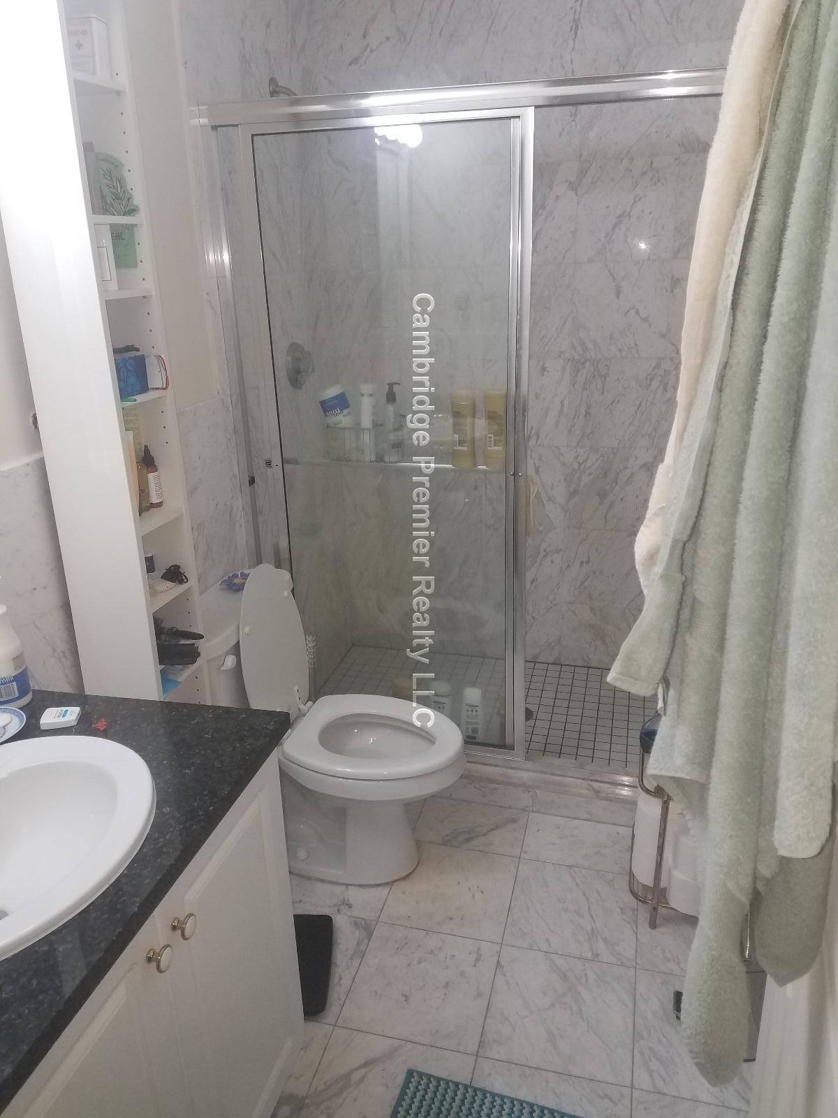 373 Highland Ave, Davis Square