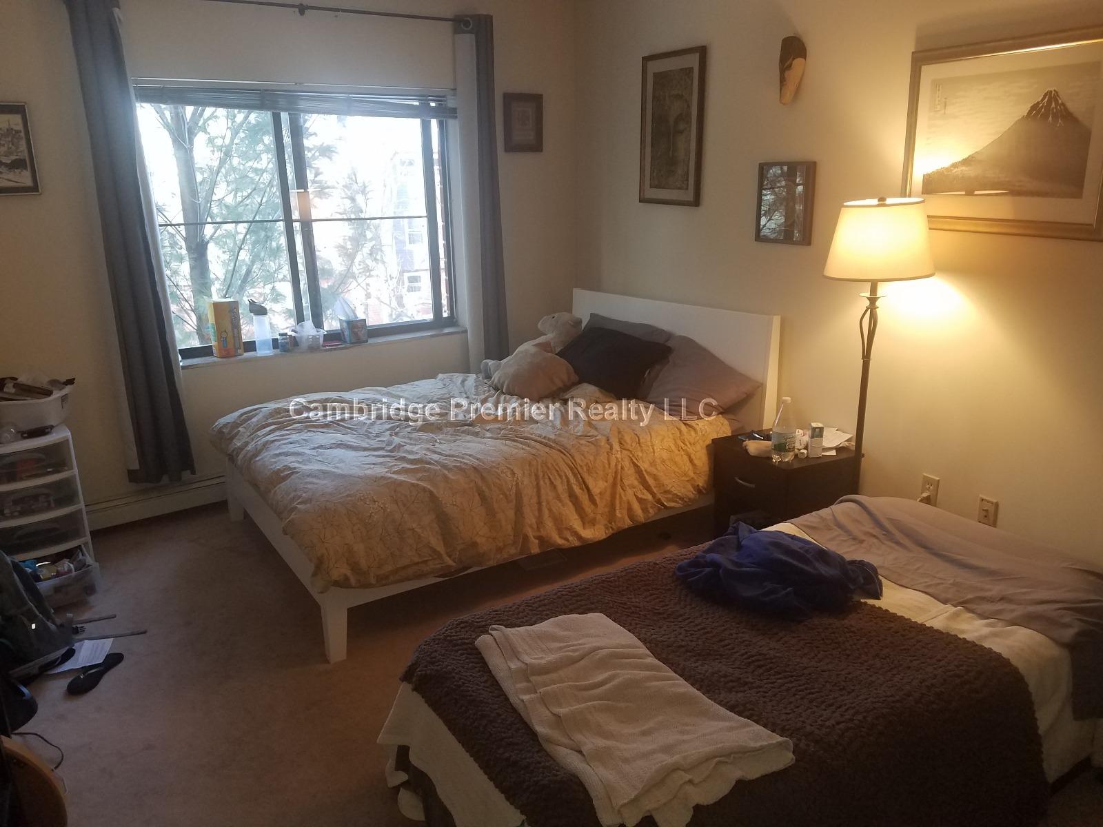 373 Highland Ave, Davis Square