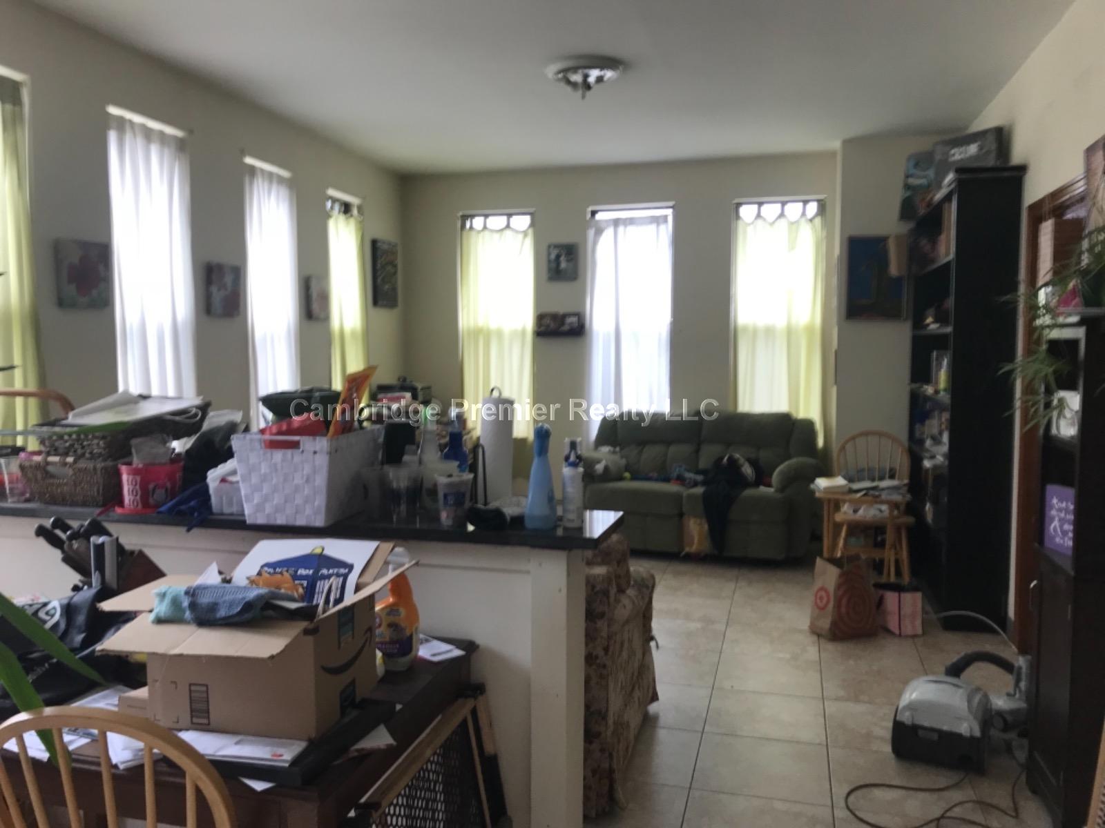 247 Pearl St, Winter Hill