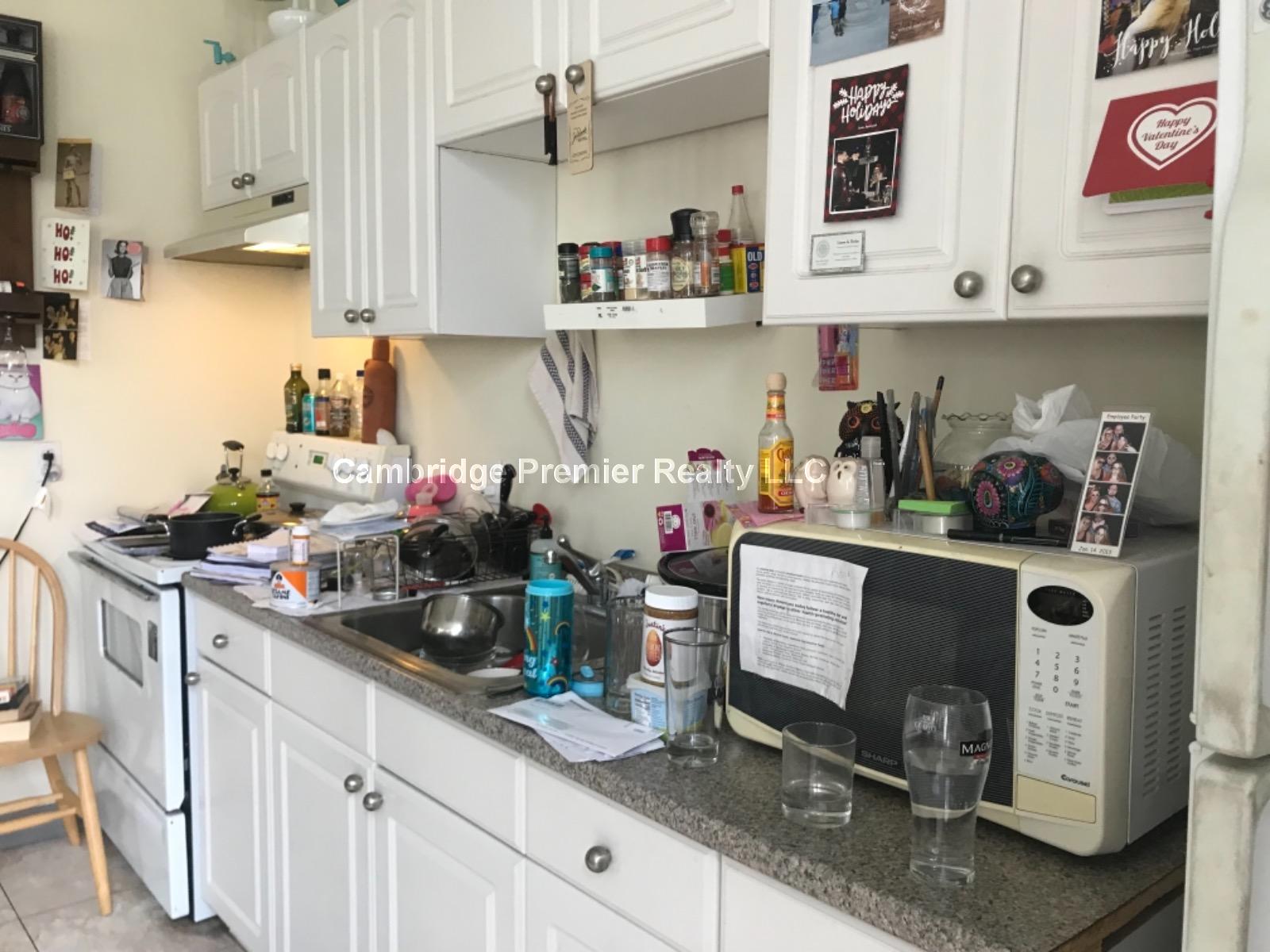 247 Pearl St, Winter Hill