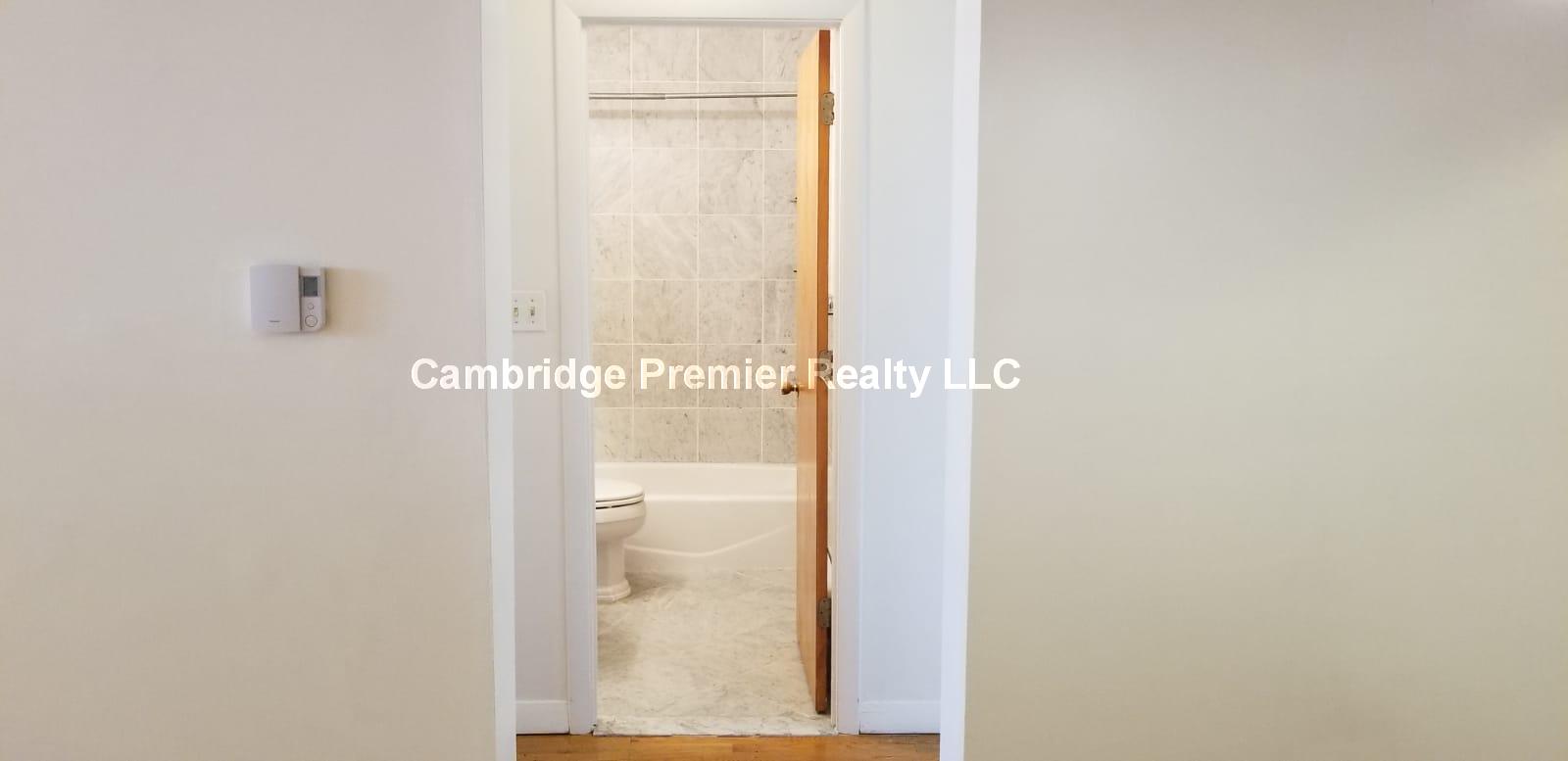 22 Laurel St, Spring Hill