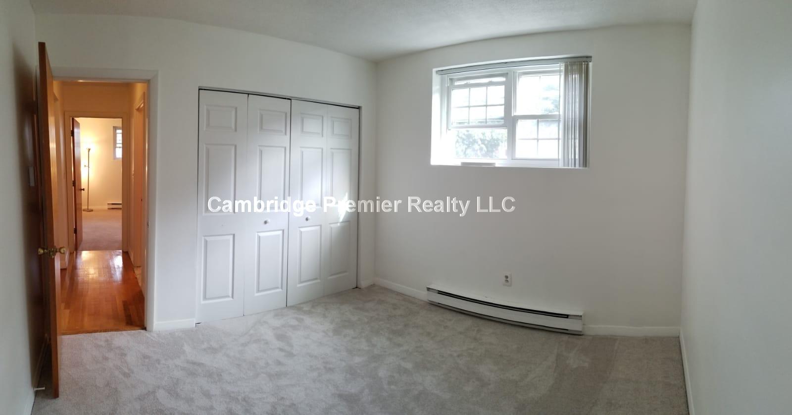 22 Laurel St, Spring Hill