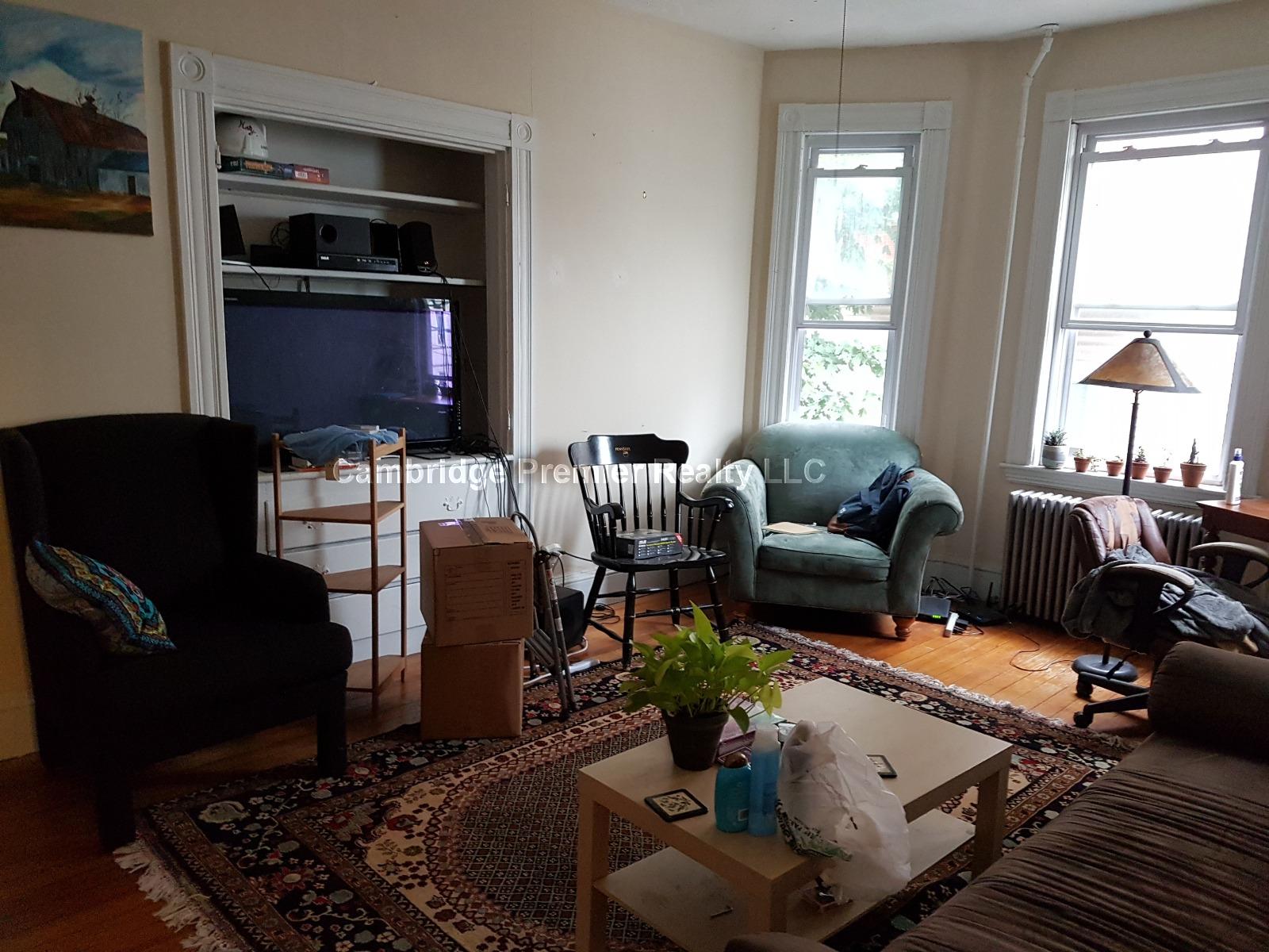 69 Beacon St, Ward Two