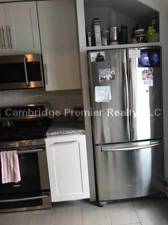 100 Bristol Rd, Medford