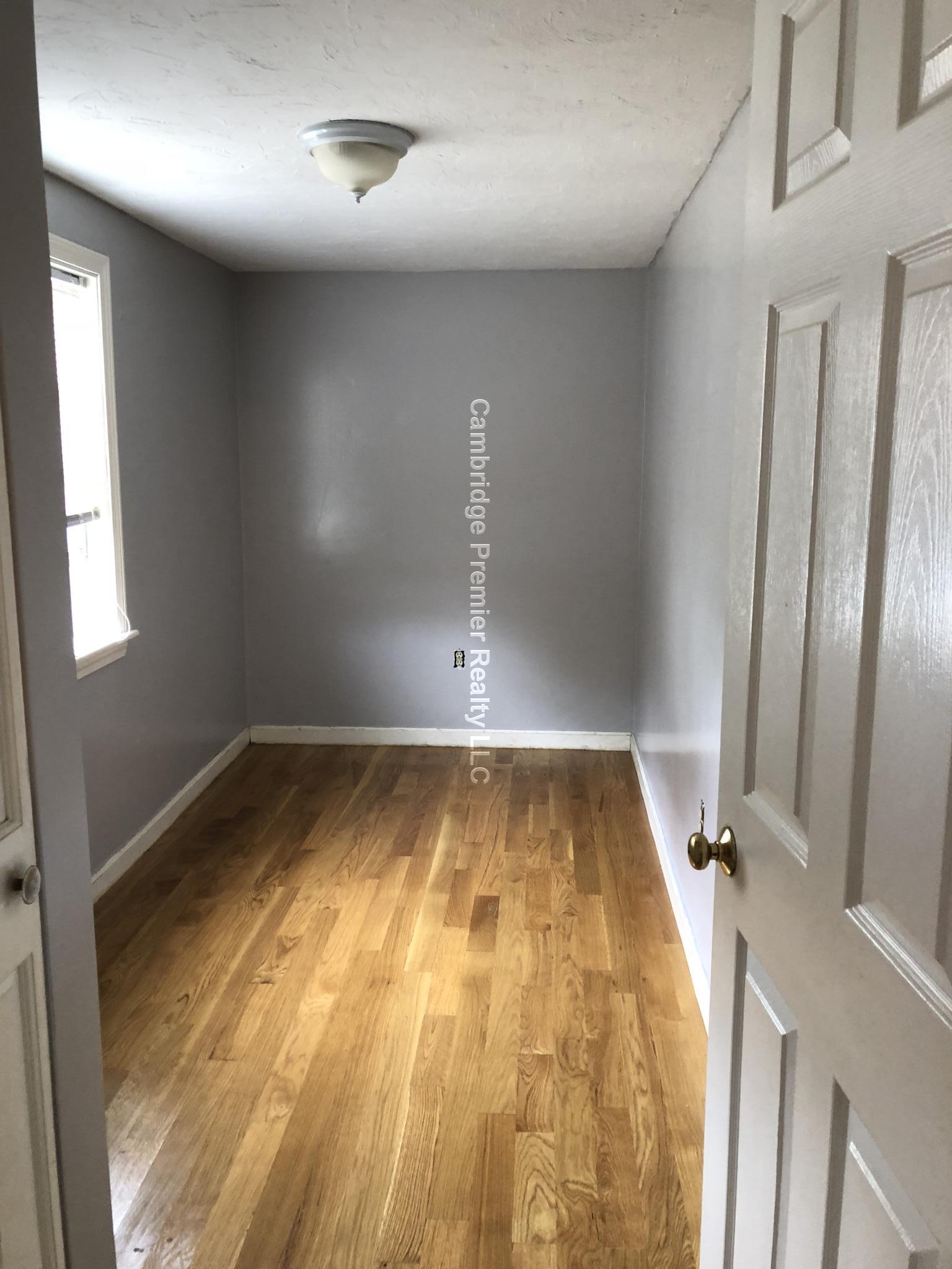 85 Glen St, East Somerville