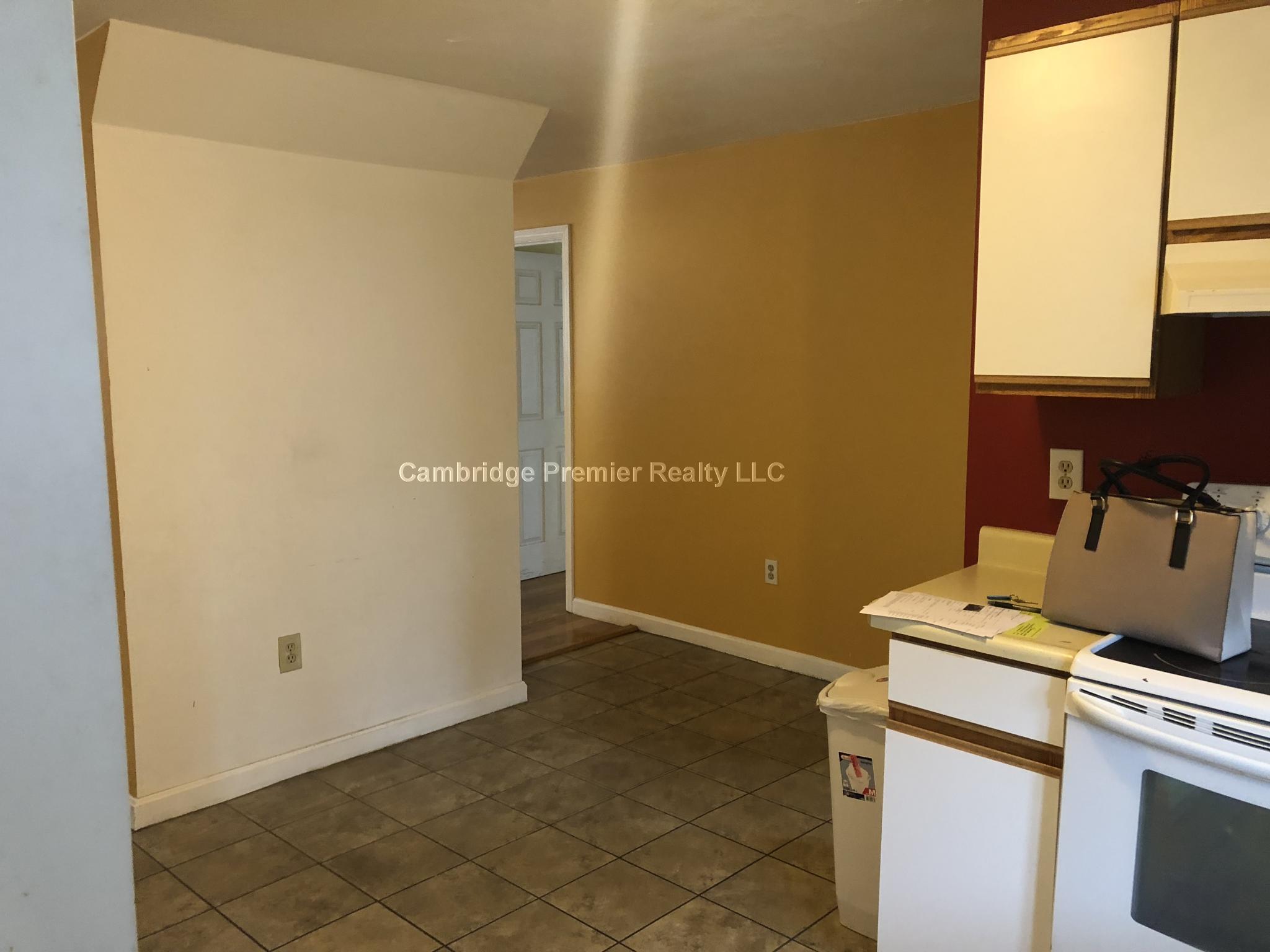 85 Glen St, East Somerville