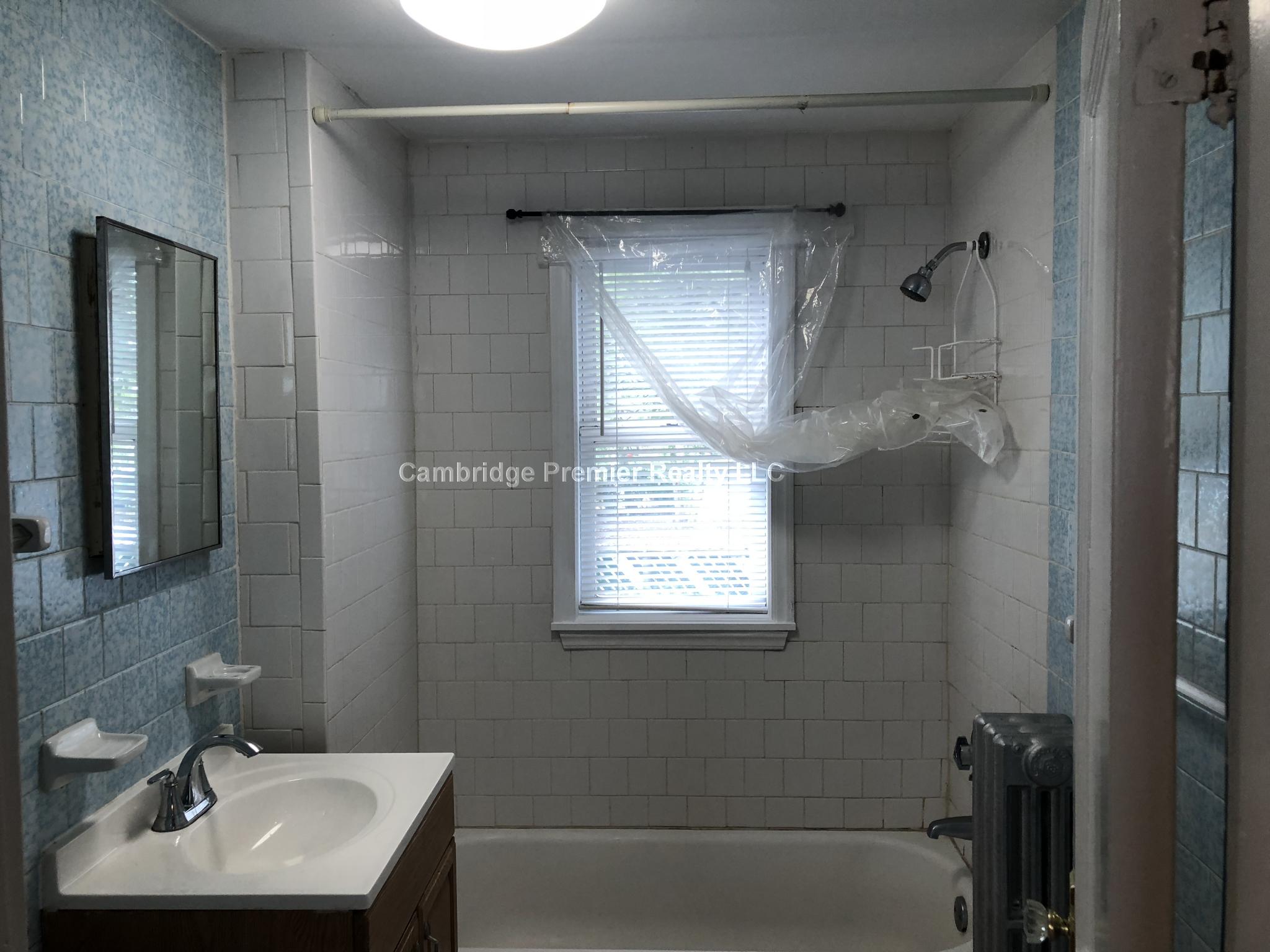 144 Bowdoin St, Medford