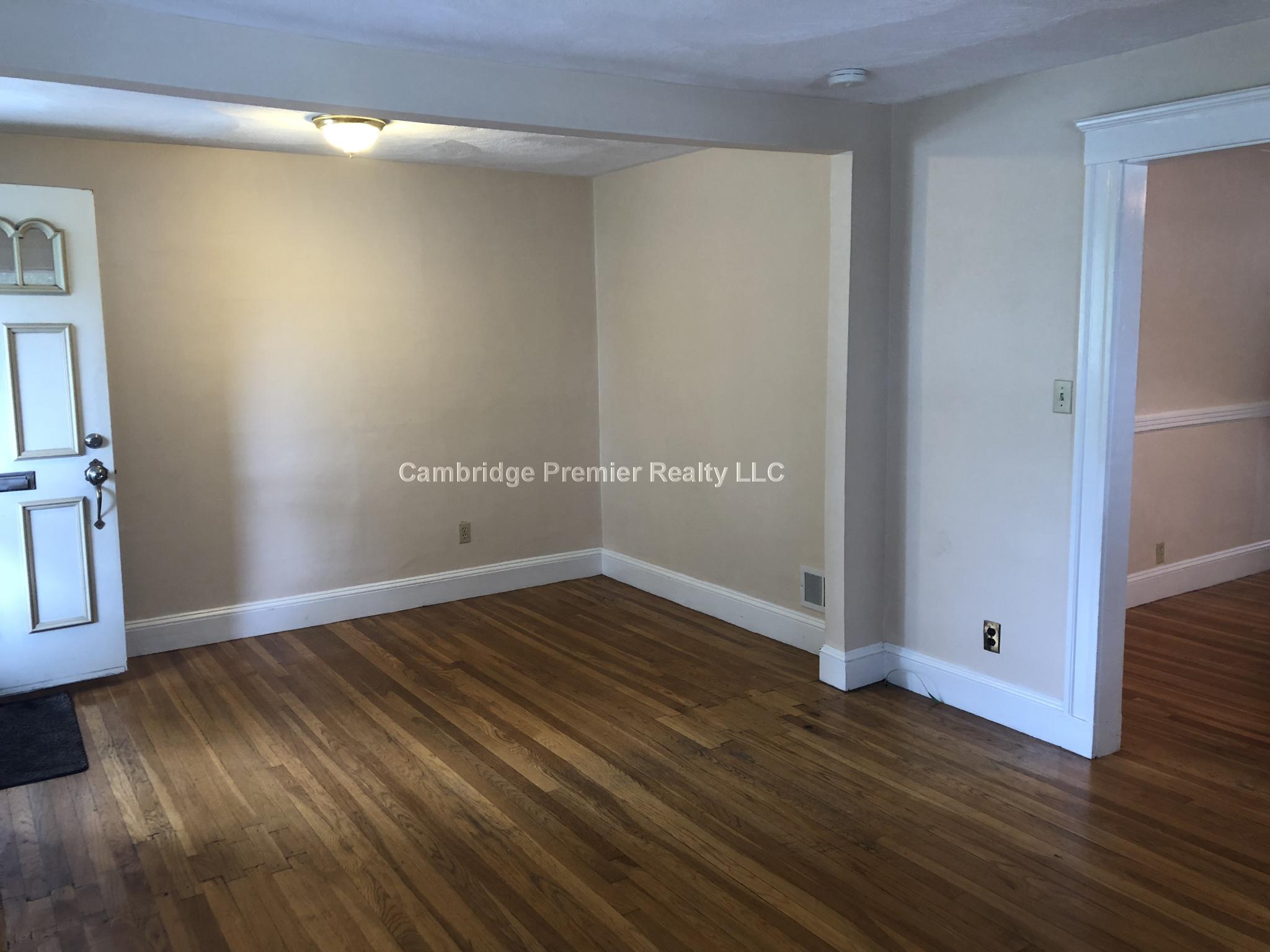 144 Bowdoin St, Medford