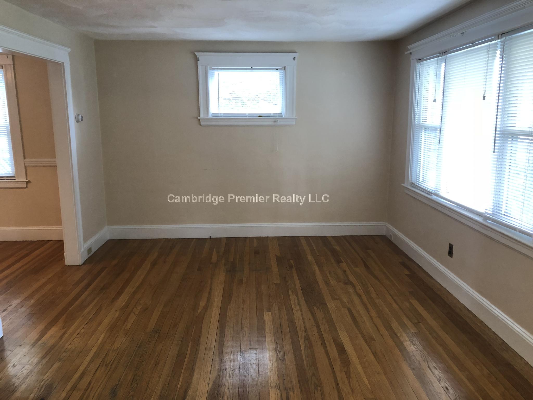 144 Bowdoin St, Medford