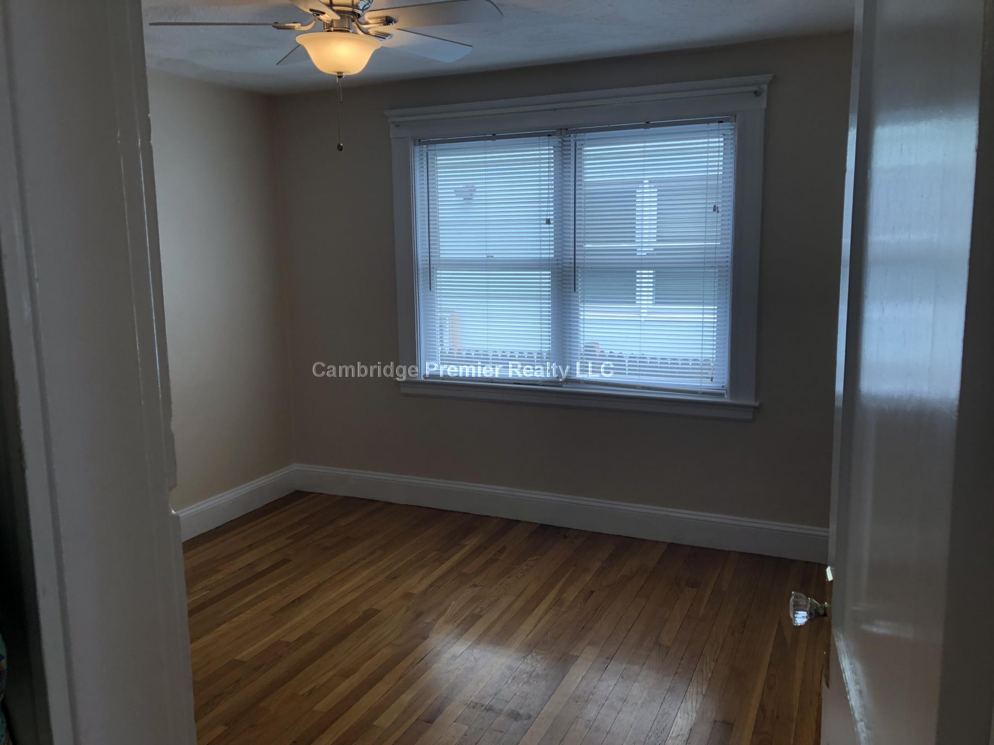 144 Bowdoin St, Medford