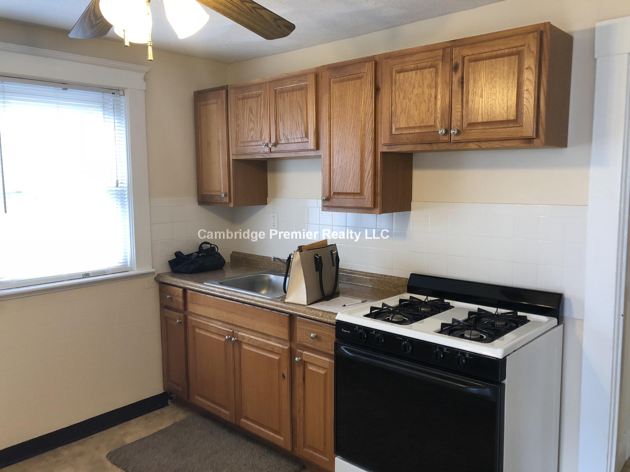 144 Bowdoin St, Medford