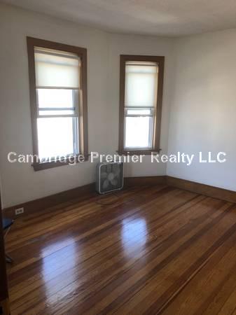 354 Beacon St, Porter Square