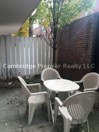 29 Concord Ave, Neighborhood Nine