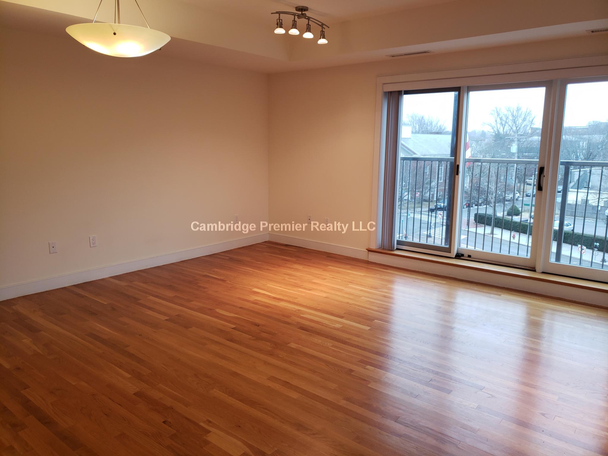 377 Summer St, Davis Square